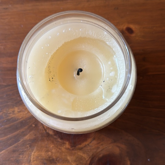 Yankee Candle French Vanilla - Picture 3 of 6